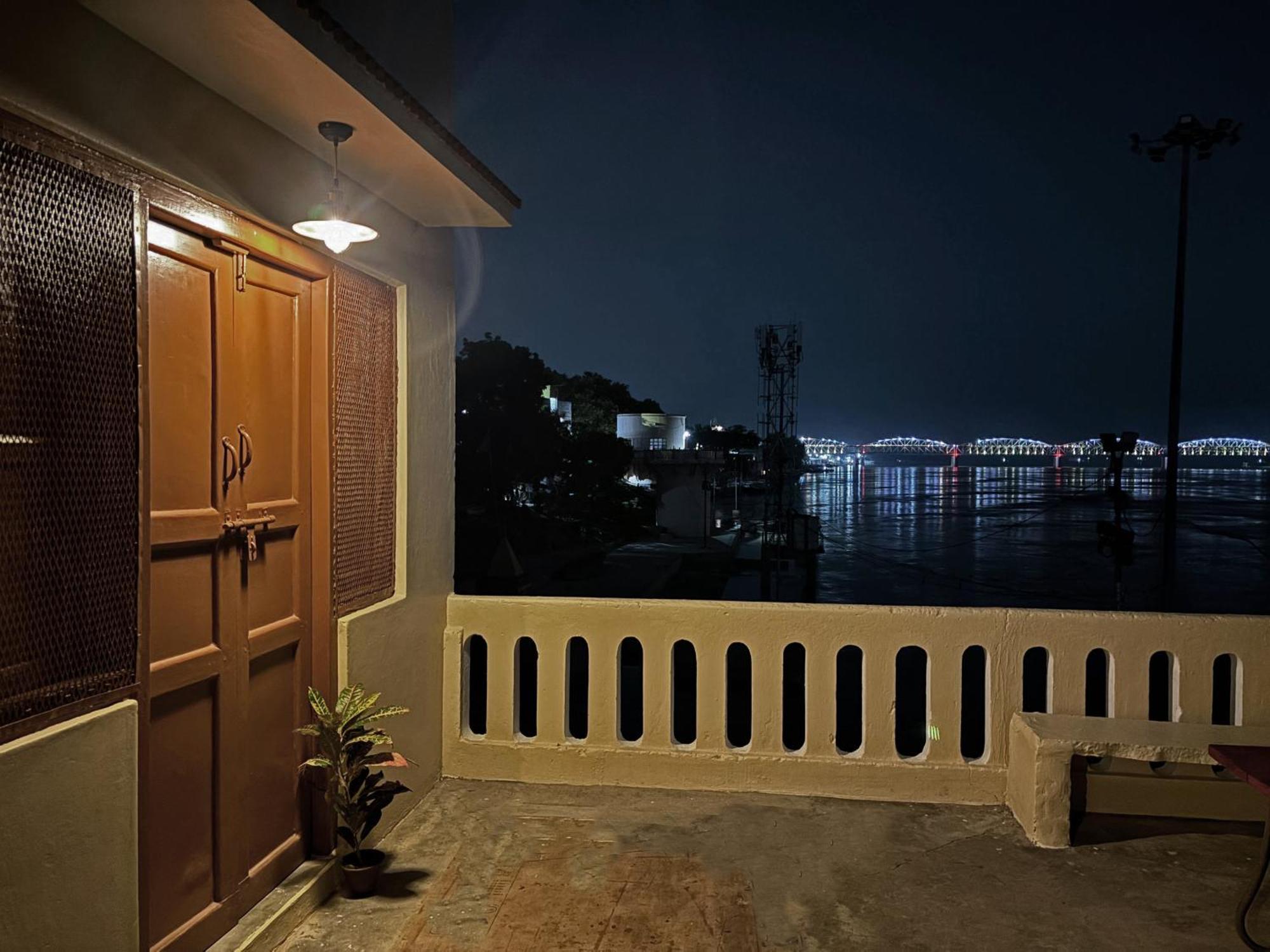 Vintage River Homestay Varanasi Luaran gambar