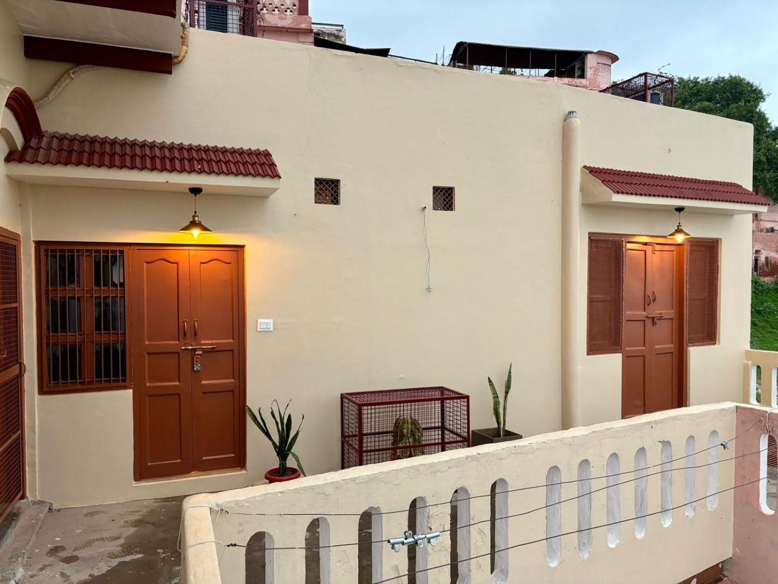 Vintage River Homestay Varanasi Luaran gambar