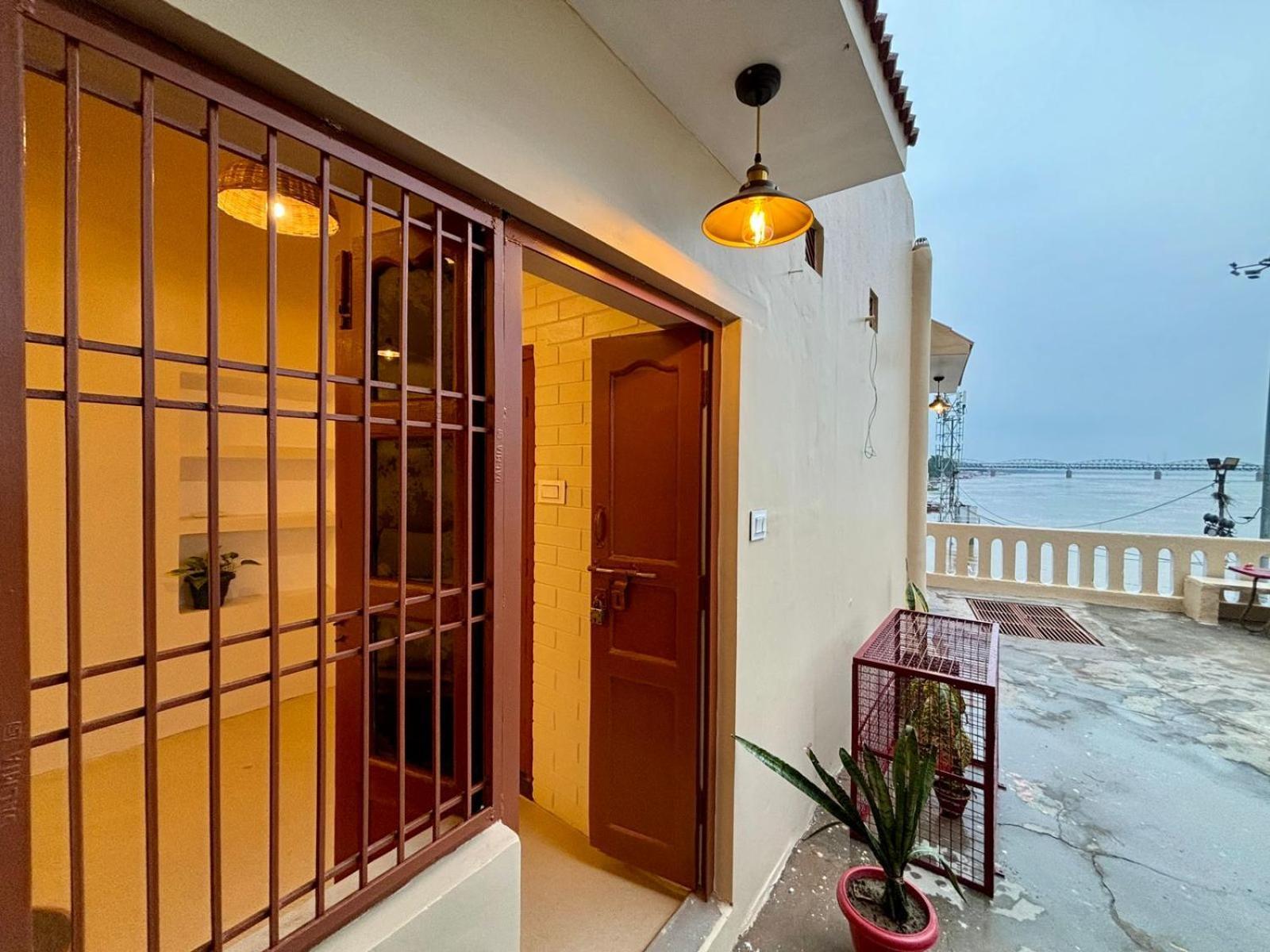 Vintage River Homestay Varanasi Luaran gambar