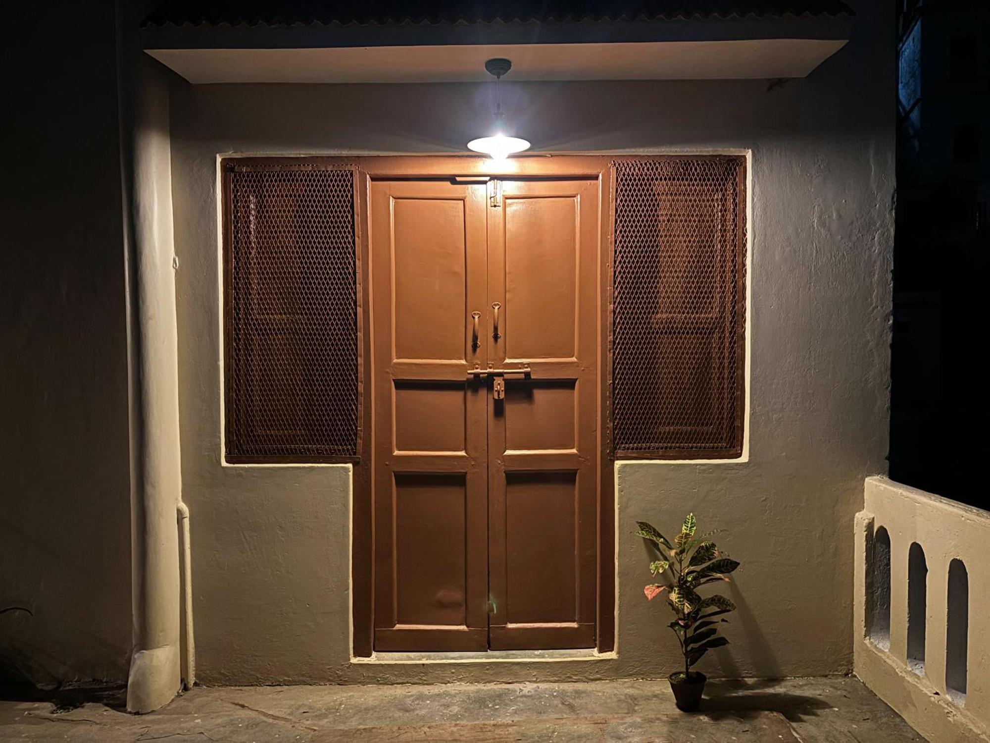Vintage River Homestay Varanasi Luaran gambar