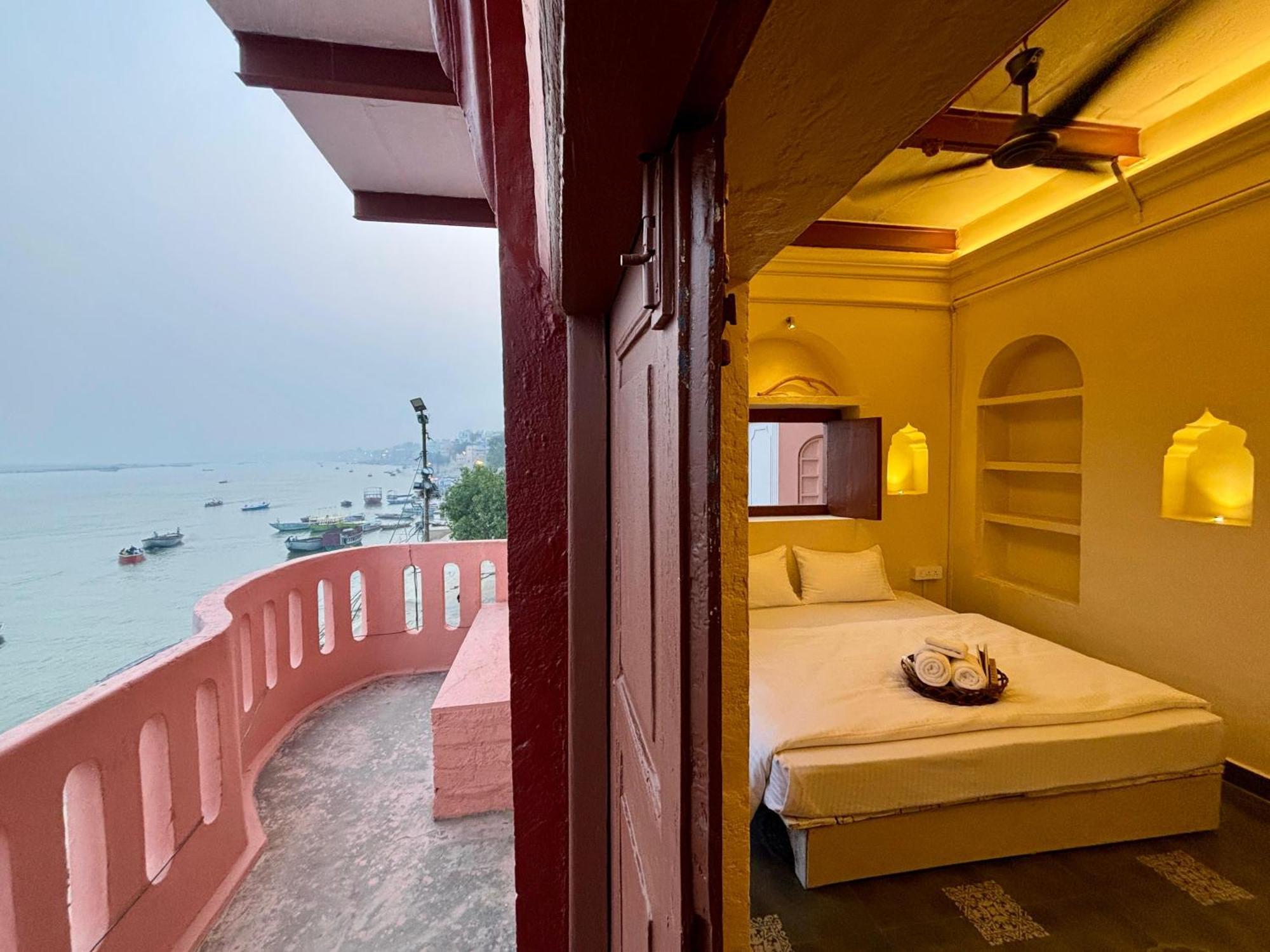 Vintage River Homestay Varanasi Luaran gambar